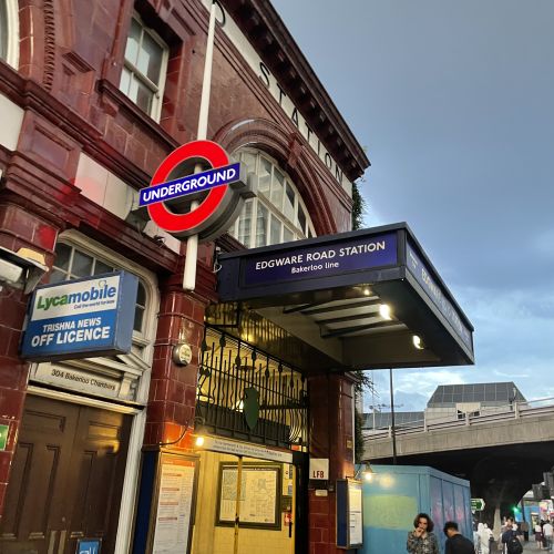 Edgware_station_bakerloo